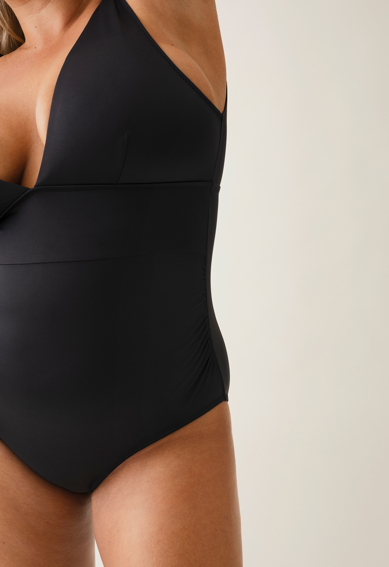 Plunge maternity swimsuit - Black gallery