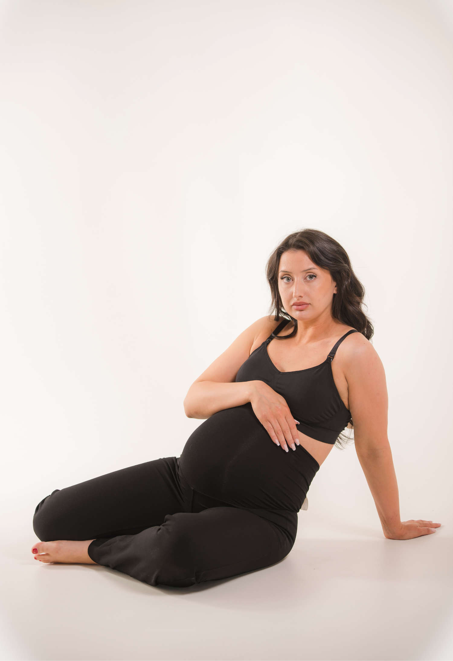 Flared maternity pants - Black gallery